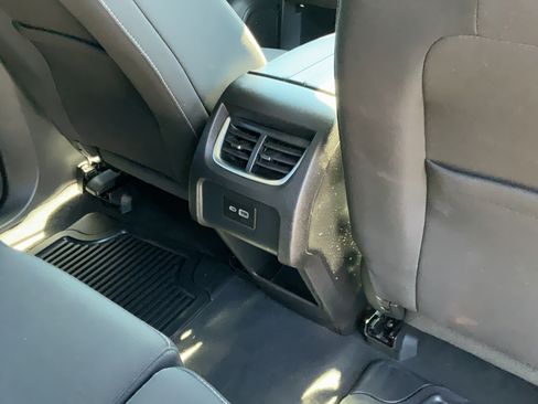 Certified 2025 Chevrolet Blazer LT AWD/4WD image 22