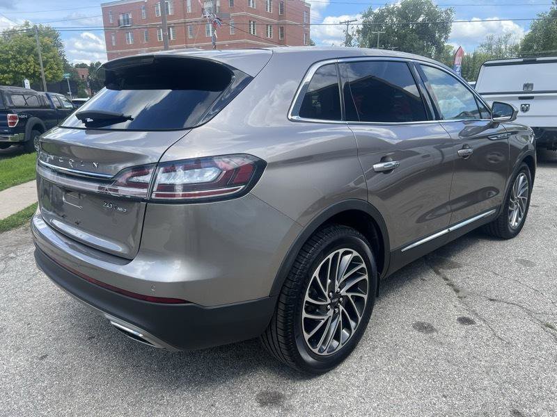 Used 2020 Lincoln Nautilus Reserve AWD/4WD image 8