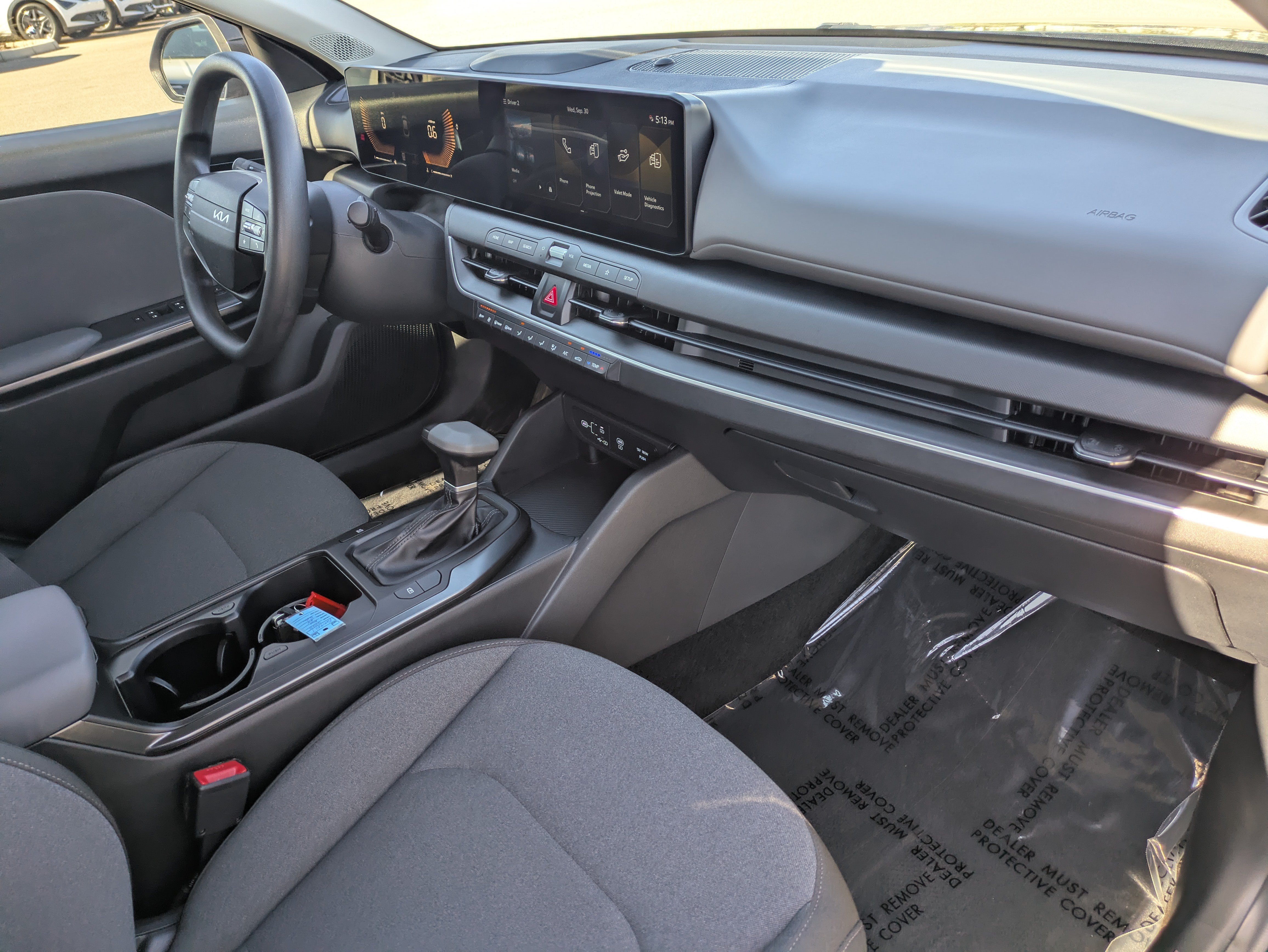 Certified 2025 Kia K4 FWD image 12