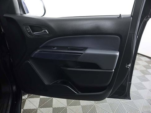 Used 2019 Chevrolet Colorado Z71 image 20