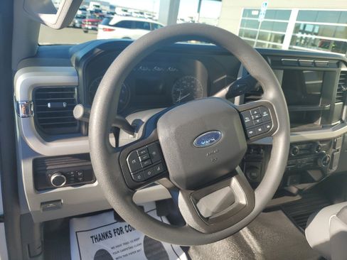 Used 2024 Ford F550 2WD SuperCab Super Duty image 16