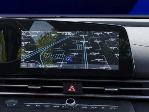 New 2026 Hyundai Elantra Limited FWD image 13