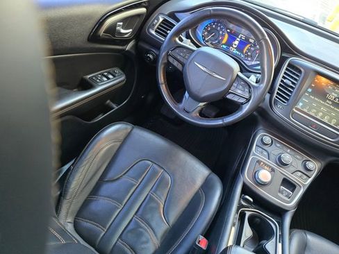 Used 2017 Chrysler 200 S w/ Navigation & Sound Group I image 33