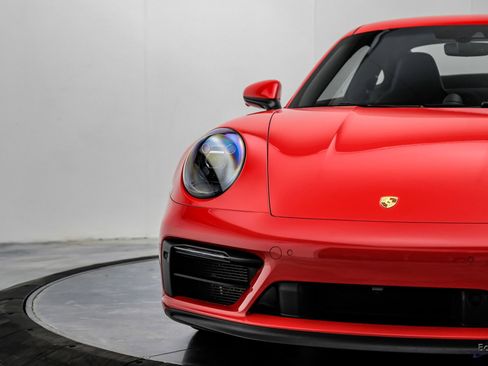 Used 2024 Porsche 911 Carrera GTS w/ Premium Package RWD image 29