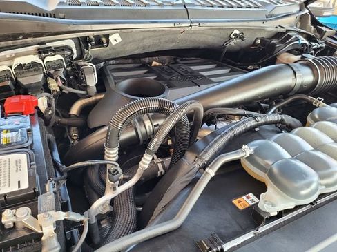 Used 2020 Ford F150 Lariat w/ Equipment Group 502A Luxury image 34