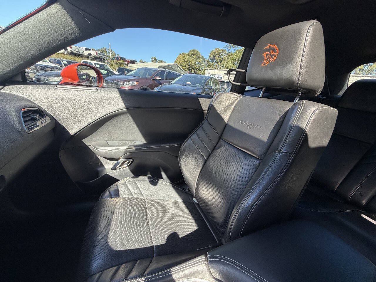 Used 2016 Dodge Challenger SRT Hellcat RWD image 29
