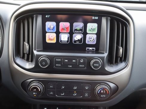 Used 2016 Chevrolet Colorado Z71 image 9