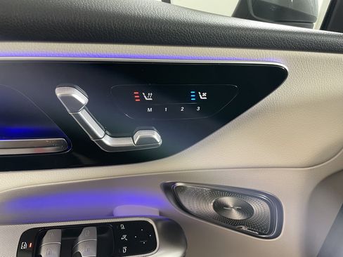 New 2026 Mercedes-Benz GLC 300 image 21