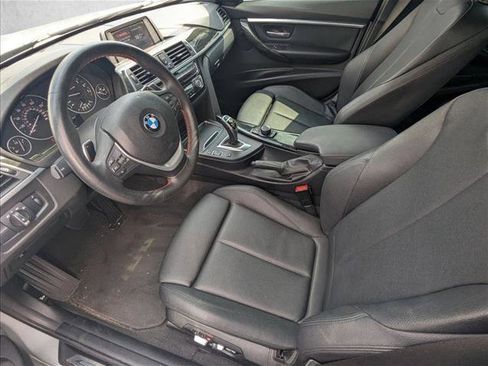 Used 2018 BMW 330i Sedan w/ Convenience Package image 12