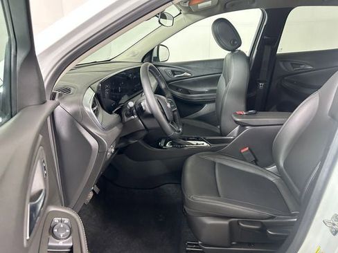 Used 2024 Buick Encore GX Sport Touring w/ Advanced Technology Package FWD image 12