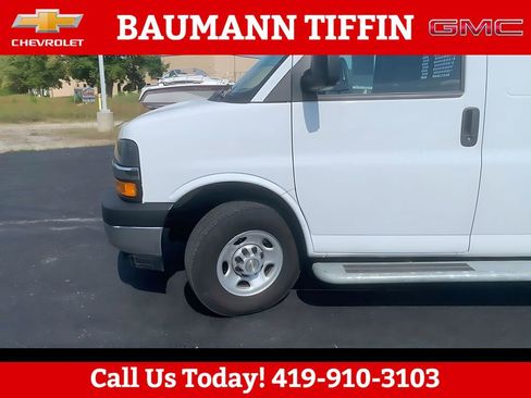Used 2024 Chevrolet Express 2500 w/ Driver Convenience Package image 24