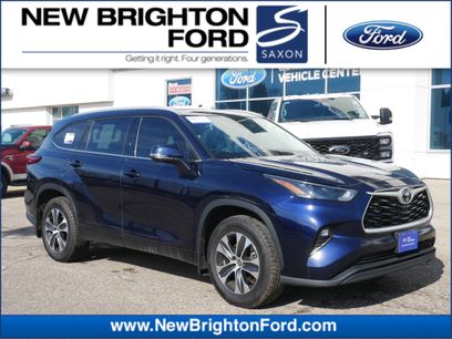 Used 2022 Toyota Highlander XLE