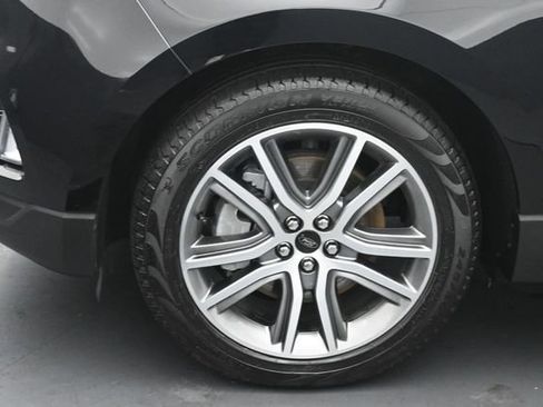Certified 2024 Ford Edge Titanium AWD/4WD image 33