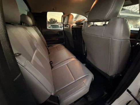 Used 2016 Toyota Tundra SR image 32