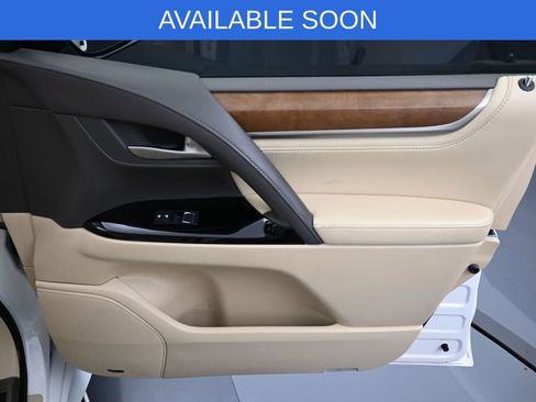 Used 2017 Lexus LX 570 4WD w/ Luxury Package image 48