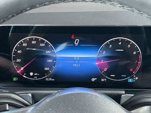 Certified 2026 Mercedes-Benz GLB 250 4MATIC image 28