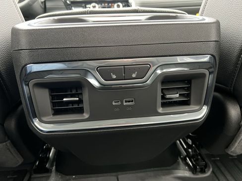New 2026 GMC Sierra 3500 Denali w/ Denali Reserve Package image 22