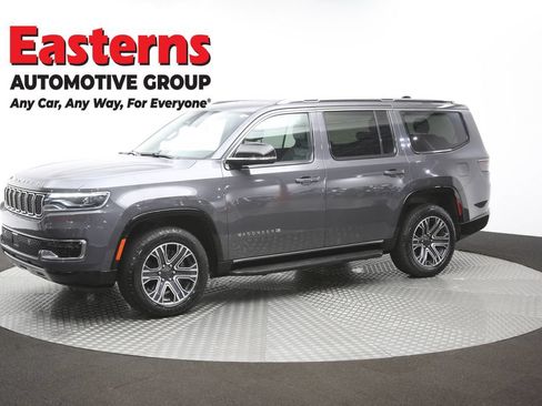 Used 2024 Jeep Wagoneer Series II AWD/4WD image 60
