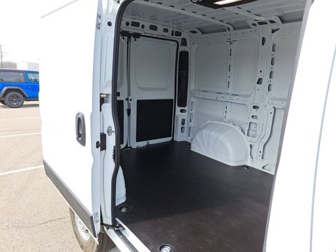 New 2026 RAM ProMaster 1500 w/ Safety Group FWD image 17