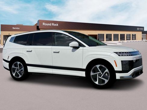 New 2026 Hyundai Ioniq 9 Calligraphy image 10