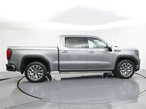 Used 2023 GMC Sierra 1500 Denali w/ Denali Reserve Package AWD/4WD image 6