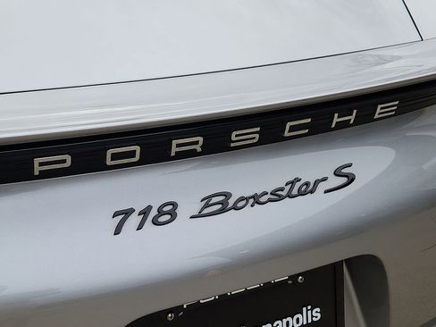 Used 2019 Porsche 718 Boxster S image 29