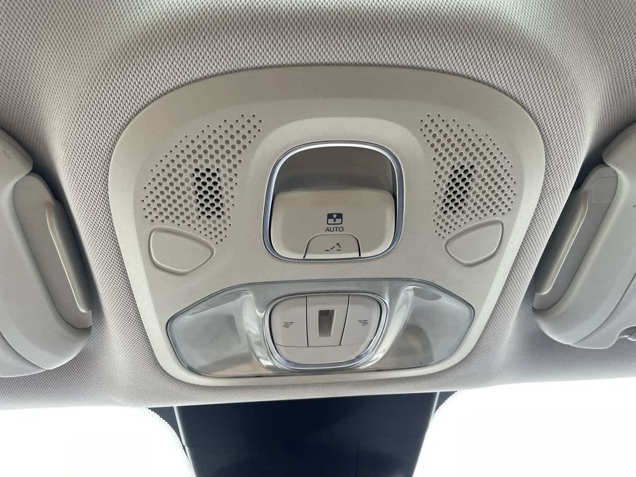 Used 2016 FIAT 500X Lounge FWD image 29