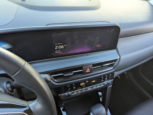 Used 2025 Kia Seltos EX w/ EX Sunroof Package image 23