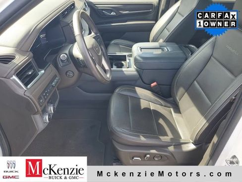 Used 2022 GMC Yukon XL Denali image 5