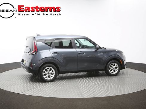 Used 2023 Kia Soul LX w/ LX Technology Package FWD image 40
