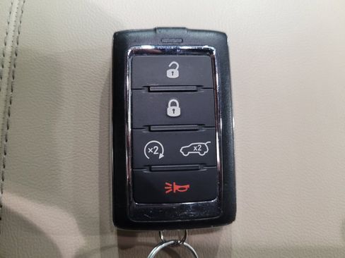 Used 2022 Jeep Grand Cherokee Limited 4xe AWD/4WD image 32