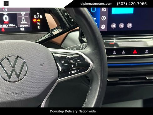 Used 2022 Volkswagen ID.4 Pro S image 32