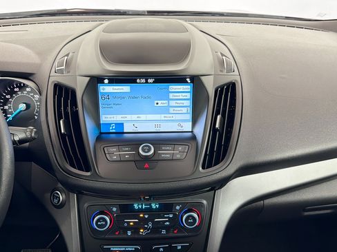 Used 2019 Ford Escape SEL AWD/4WD image 27