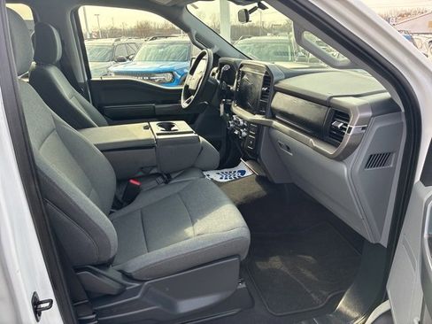 Used 2025 Ford F150 XLT w/ Equipment Group 301A Standard image 28