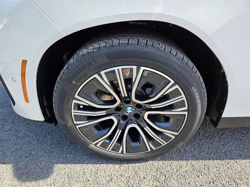 New 2026 BMW X3 xDrive30 w/ Premium Package image 24