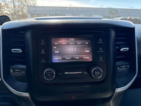 Used 2021 RAM 1500 Big Horn image 18