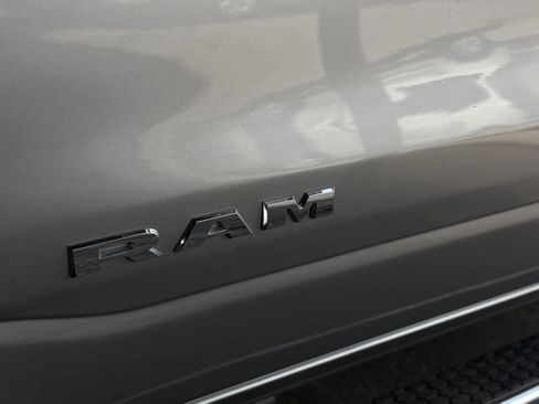 Used 2023 RAM 1500 Big Horn AWD/4WD image 44