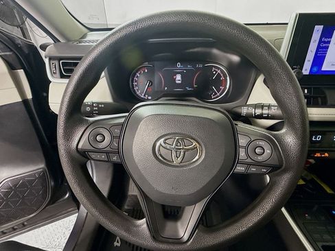 Used 2023 Toyota RAV4 XLE image 11