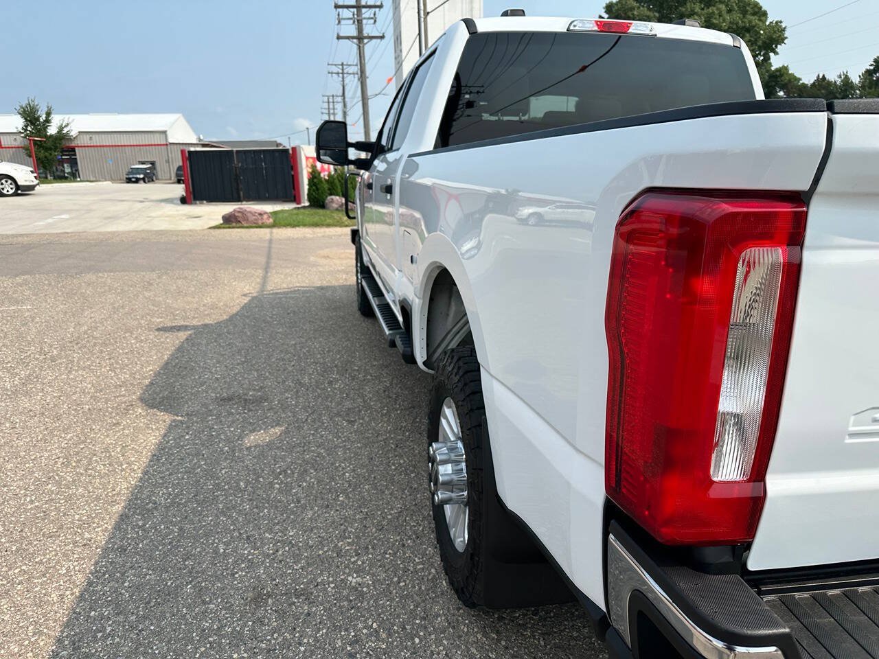 Used 2023 Ford F250 XLT w/ Snow Plow Prep Package AWD/4WD image 21