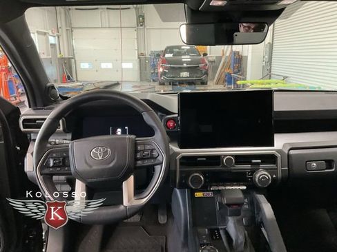 New 2025 Toyota 4Runner TRD Off-Road Premium image 9