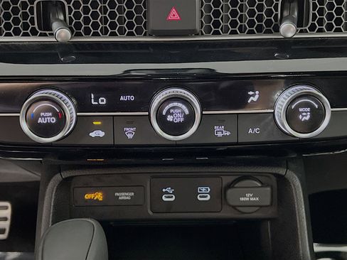 Used 2025 Honda Civic Sport image 26