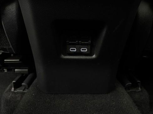 Used 2024 Toyota RAV4 XLE image 19