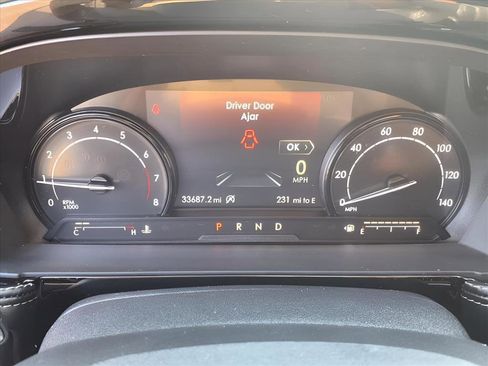 Certified 2022 Lincoln Corsair AWD w/ Equipment Group 101A image 7