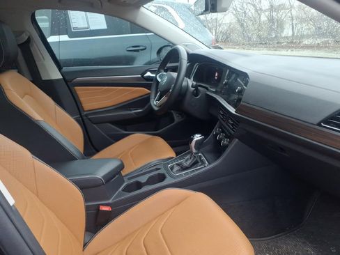 Used 2024 Volkswagen Jetta SEL image 9