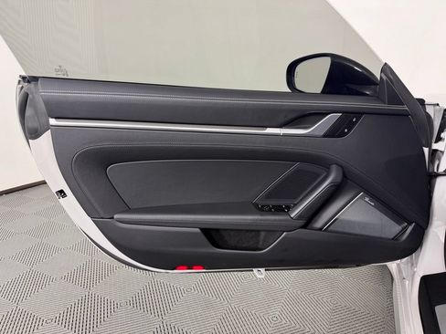 Certified 2025 Porsche 911 Turbo S AWD/4WD image 19