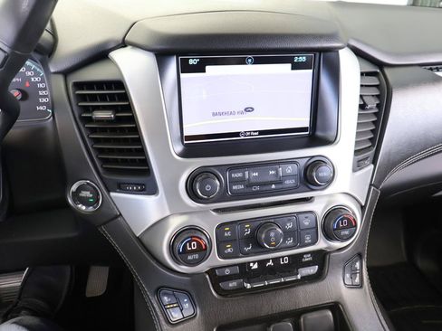 Used 2017 GMC Yukon SLT w/ Premium Edition RWD image 50