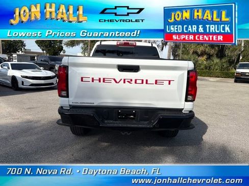 Used 2024 Chevrolet Colorado Z71 w/ Z71 Convenience Package 2 image 10
