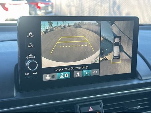 Used 2023 Honda Pilot Elite image 9