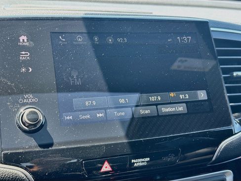 Used 2023 Honda Passport Elite image 13