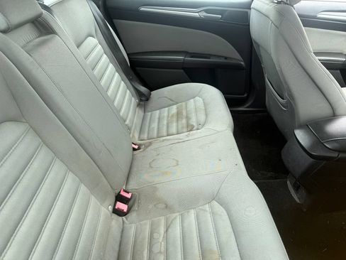 Used 2014 Ford Fusion S FWD image 6